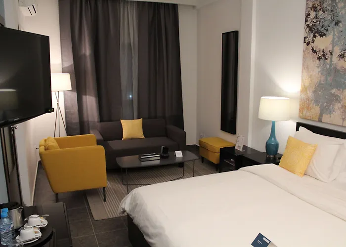 Hotel Semiramis City Center