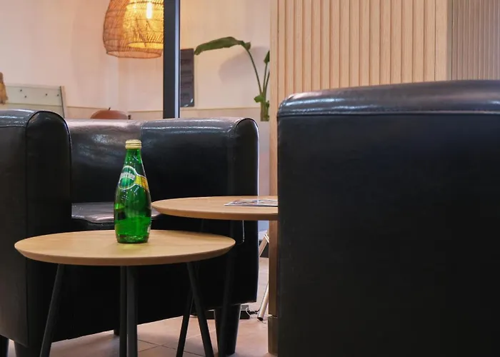 Hotel Aloe Emira Nkc